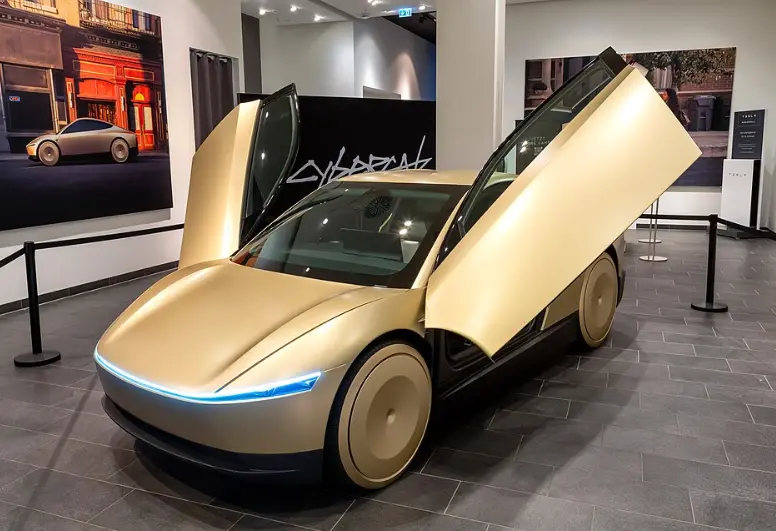 特斯拉Cybercab量产真相:2026年了,马斯克的“无方向盘”梦想到底碎没碎? 第1张 特斯拉Cybercab量产真相:2026年了,马斯克的“无方向盘”梦想到底碎没碎? 第1张