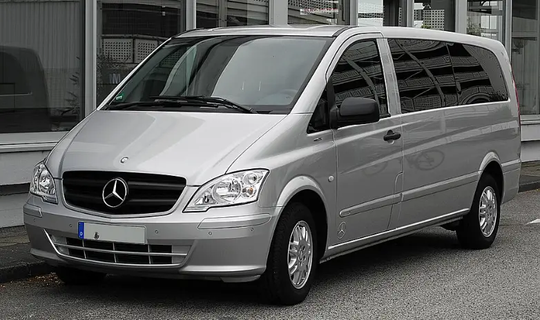 奔驰威霆 (Vito) 深度解析：2026年了，为何它还是MPV界的“最强毛坯房”？ 第3张