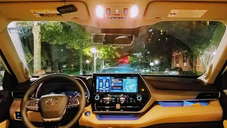 丰田汉兰达2020款深度复盘：TNGA前夜的绝唱，二手车界的“理财产品”还能买吗？ 第3张