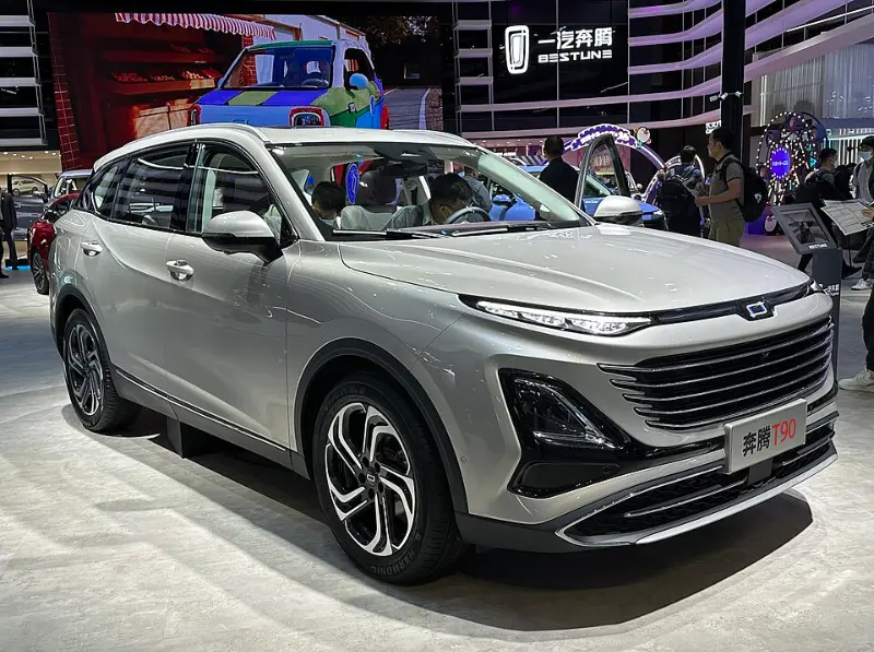 2026一汽奔腾新款车型盘点:小马卖爆10万台,3.49万起续航222km,微型电动车还能这么玩? 第3张 2026一汽奔腾新款车型盘点:小马卖爆10万台,3.49万起续航222km,微型电动车还能这么玩? 第3张