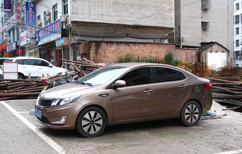 起亚K2质量深度评测:省油耐造还是“代步壳子”? 第3张 起亚K2质量深度评测:省油耐造还是“代步壳子”? 第3张