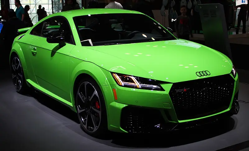 奥迪TT 2.0T 报价详解：从新车谢幕到二手残值全解析 第1张