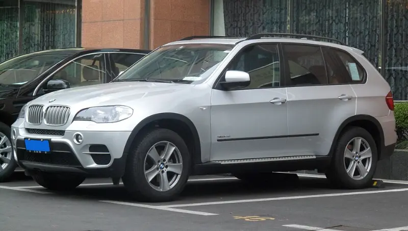 2026年市场现状：从“豪华标杆”到“万元级大玩具” 第3张