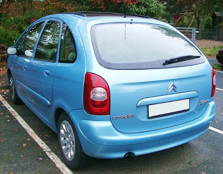 法系“异类”还是家用神车？东风雪铁龙毕加索（Picasso）深度参数解析与回顾 第3张