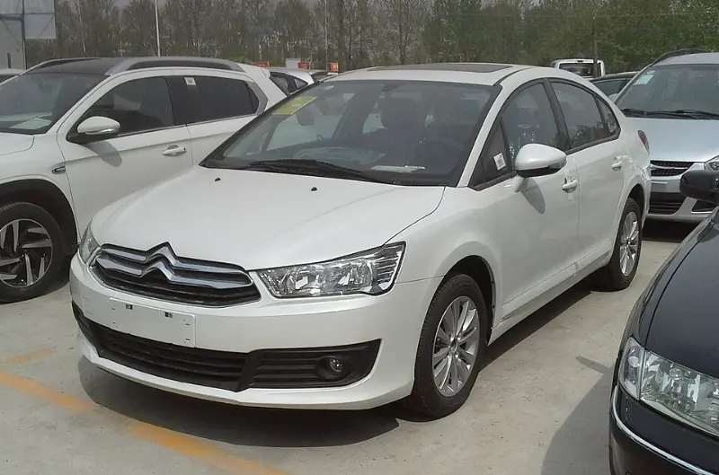 【深度回顾】雪铁龙世嘉(C-Quatre)全系参数配置详解:被误读的法系“弯道之王” 第2张 【深度回顾】雪铁龙世嘉(C-Quatre)全系参数配置详解:被误读的法系“弯道之王” 第2张