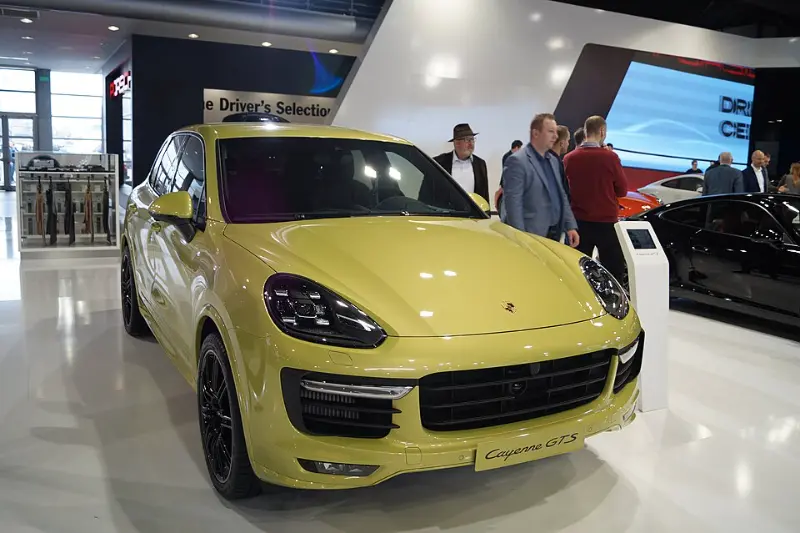 保时捷卡宴GTS报价全解析:V8回归后的百万级“黄金分割点” 第2张 保时捷卡宴GTS报价全解析:V8回归后的百万级“黄金分割点” 第2张