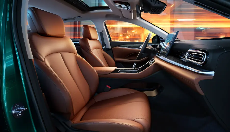 吉利第五代帝豪空间与动力实测:6万级家轿的越级舒适与驾控值不值? 第1张 吉利第五代帝豪空间与动力实测:6万级家轿的越级舒适与驾控值不值? 第1张