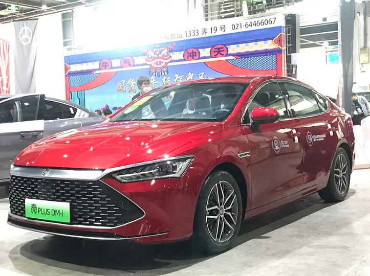 2026年性价比最高的中级车推荐：新能源强势领跑，合资车仍有亮点 第2张