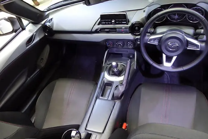 购车必读:手动挡、AT、CVT、DCT该怎么选?一篇文章终结你的选择困难症 第4张 购车必读:手动挡、AT、CVT、DCT该怎么选?一篇文章终结你的选择困难症 第4张