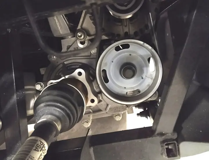 汽车传动系统异响与顿挫深度诊断指南：从机械常识到千万级车主的避坑逻辑 第3张