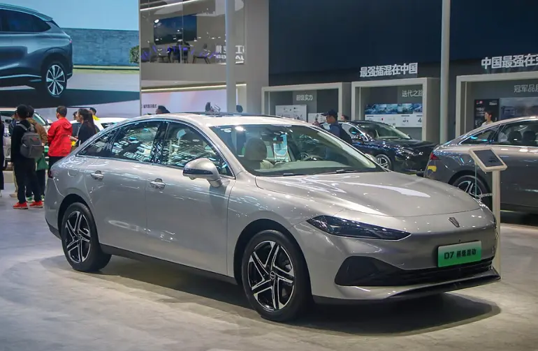 2026年荣威汽车还值得买吗？深度拆解上汽荣威的底牌、困境与真实生存现状