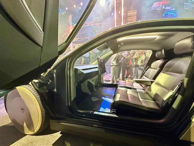 马斯克重申特斯拉 Cybercab 无方向盘和踏板，将如何改变未来出行？