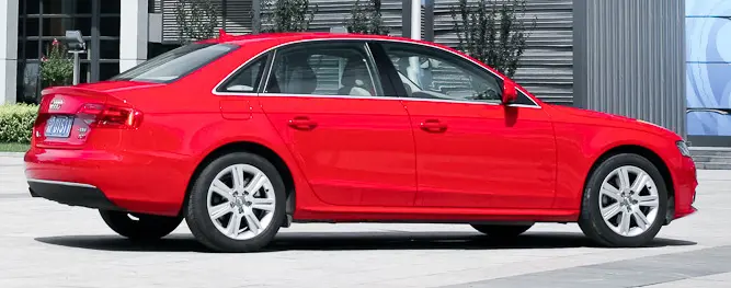 “综合降价12万”背后的阳谋：2026年买奥迪A4L，你究竟在为谁买单？ 第3张