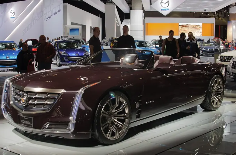 凯迪拉克Ciel：未量产的美式豪华敞篷概念车，如何定义百年品牌的未来？ 第1张