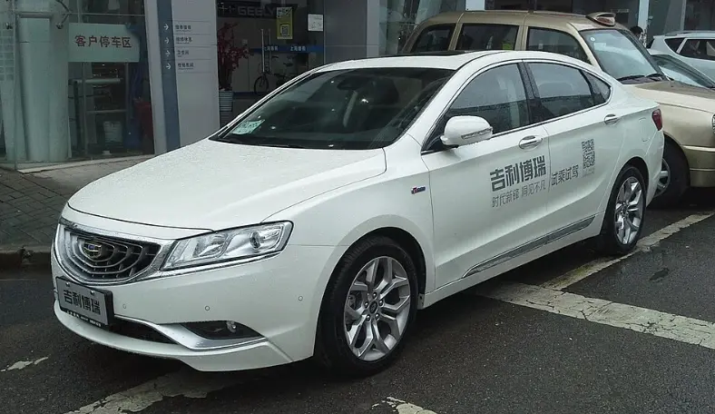 别被白菜二手价骗了：吉利GC9（博瑞），用一己之力改写中国汽车底层逻辑