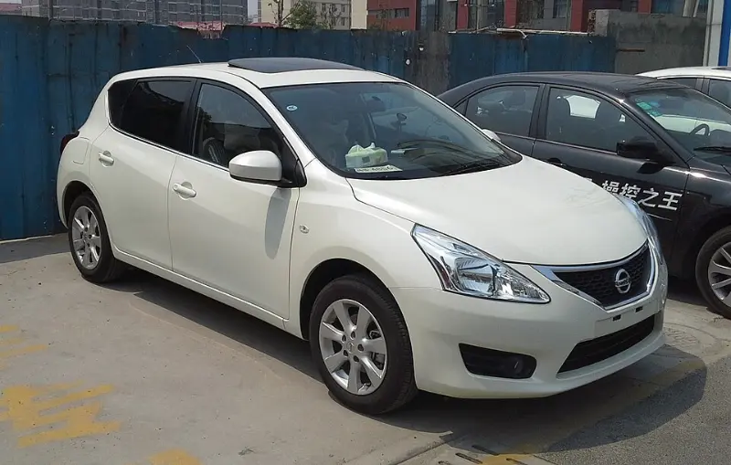 日产骐达：一台