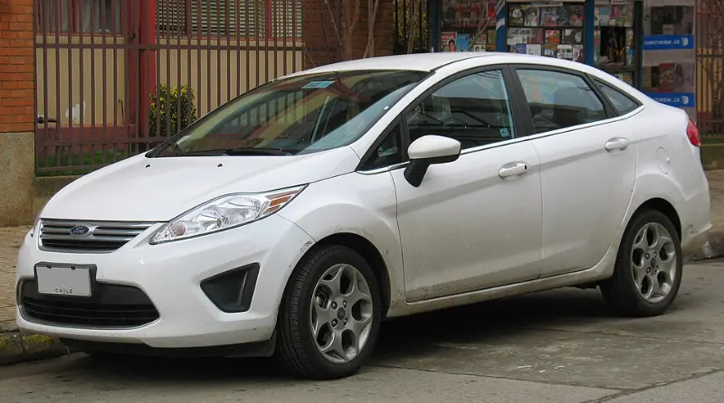 为什么福特嘉年华三厢是