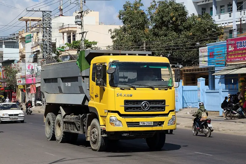 买东风自卸车，90%的人第一步就错了 第1张