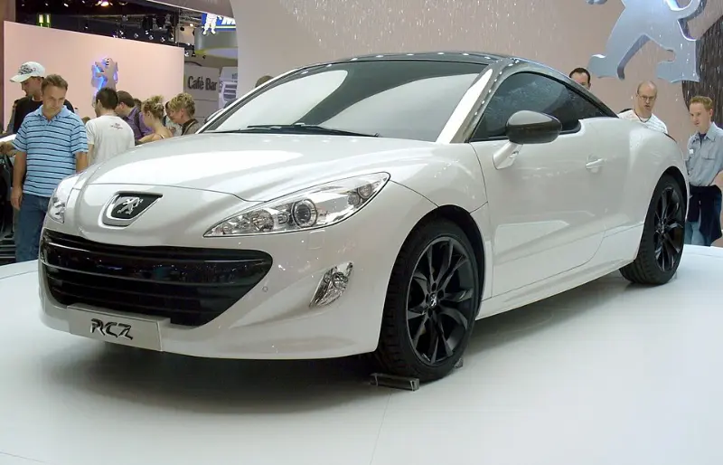 标致RCZ：那台让法国人亏本卖、却让中国车迷惦记了十年的"假超跑