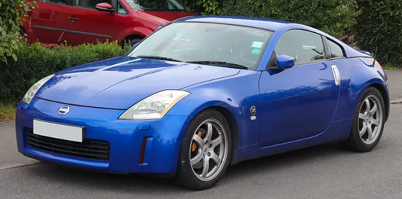 日产350Z：一台被"便宜"耽误的JDM神车，现在二手市场正在报复性涨价