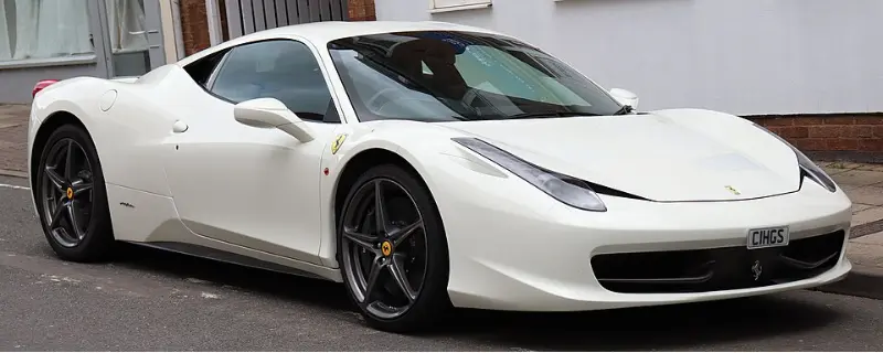 为什么十年过去了,法拉利 458 Italia 依然是无数男人的「终极梦中情车」? 第2张 为什么十年过去了,法拉利 458 Italia 依然是无数男人的「终极梦中情车」? 第2张